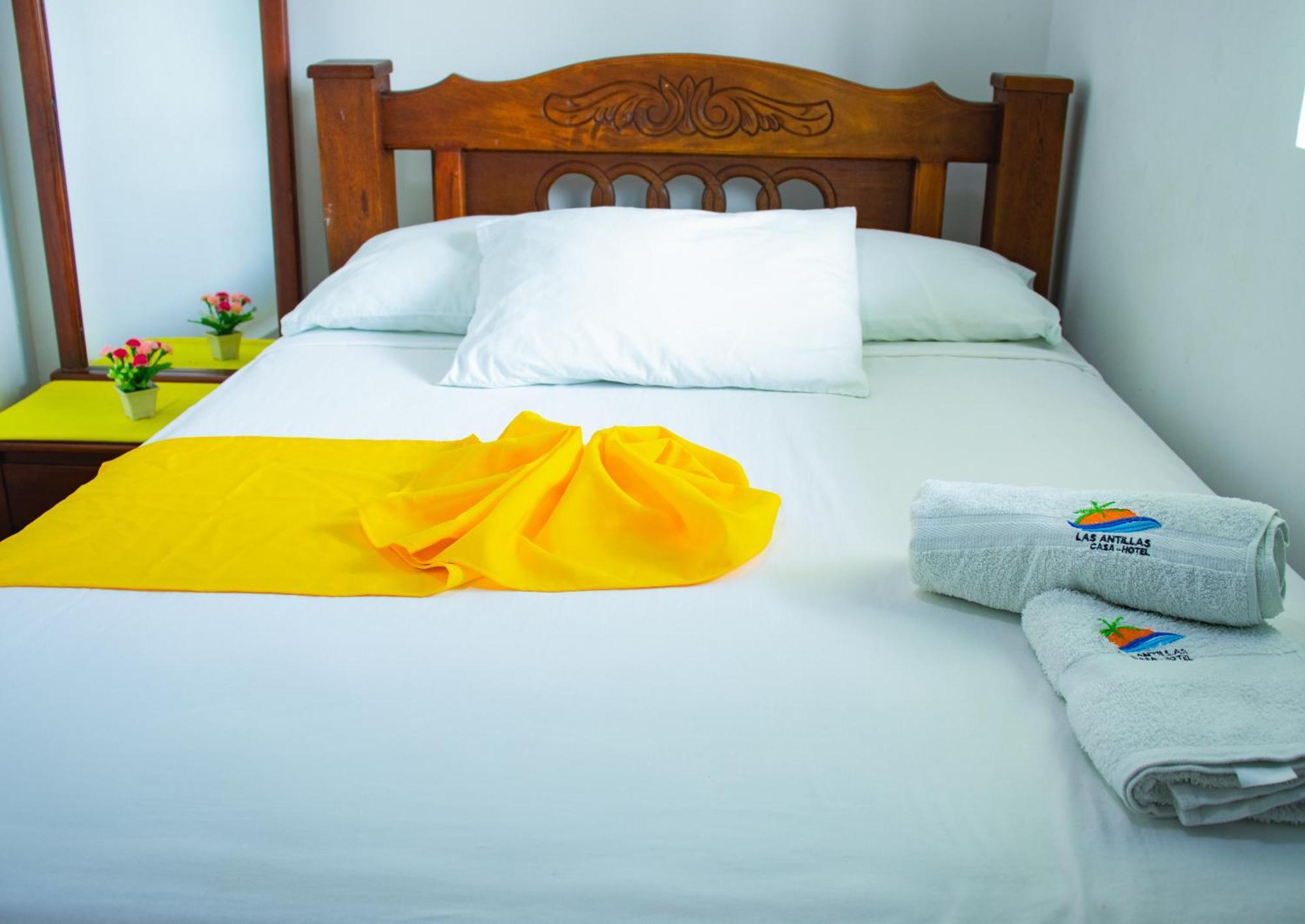 Casa Hotel Las Antillas Толу Екстер'єр фото